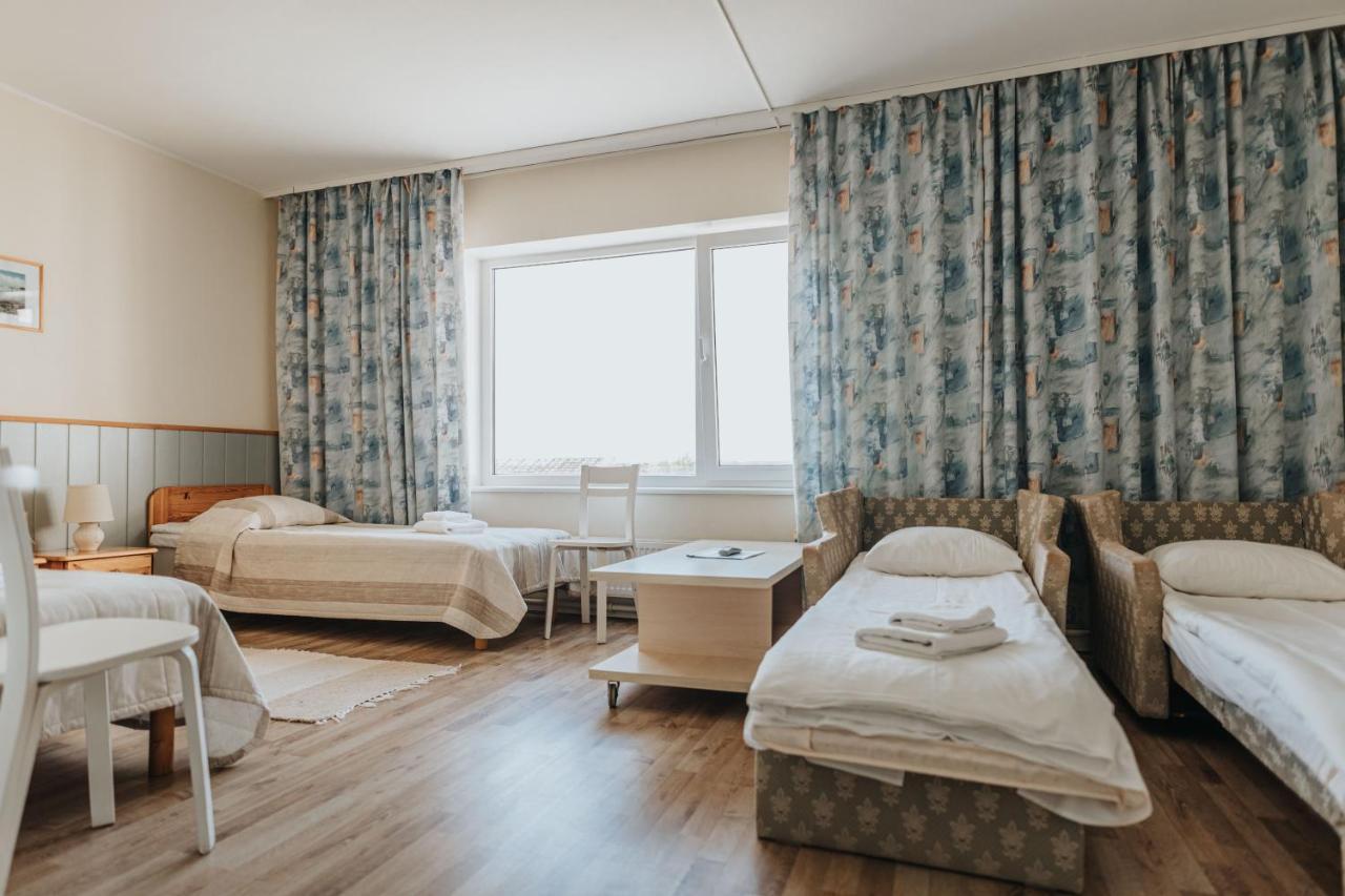 Staadioni Hotel Κουρεσάαρε Εξωτερικό φωτογραφία